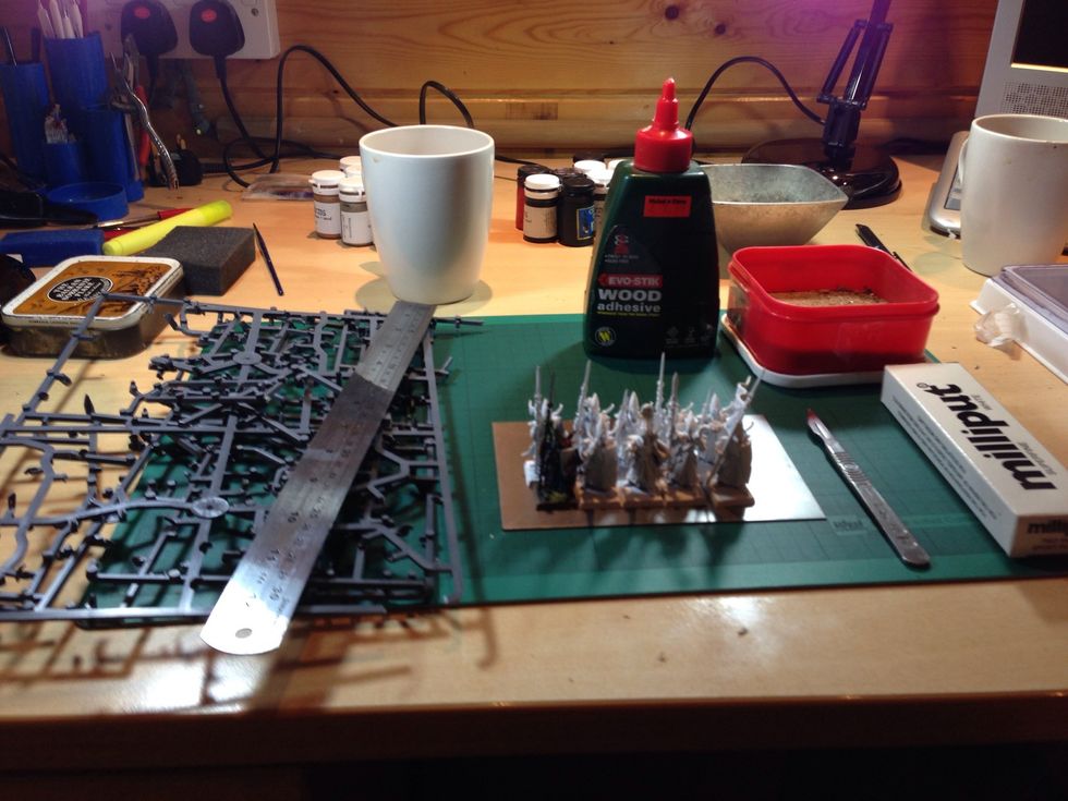 How to make movement trays for warhammer etc. B+C Guides