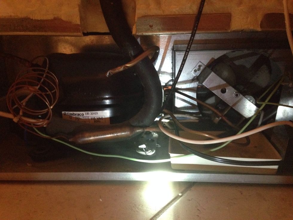 How to fix thermostat on uline wine fridge B+C Guides