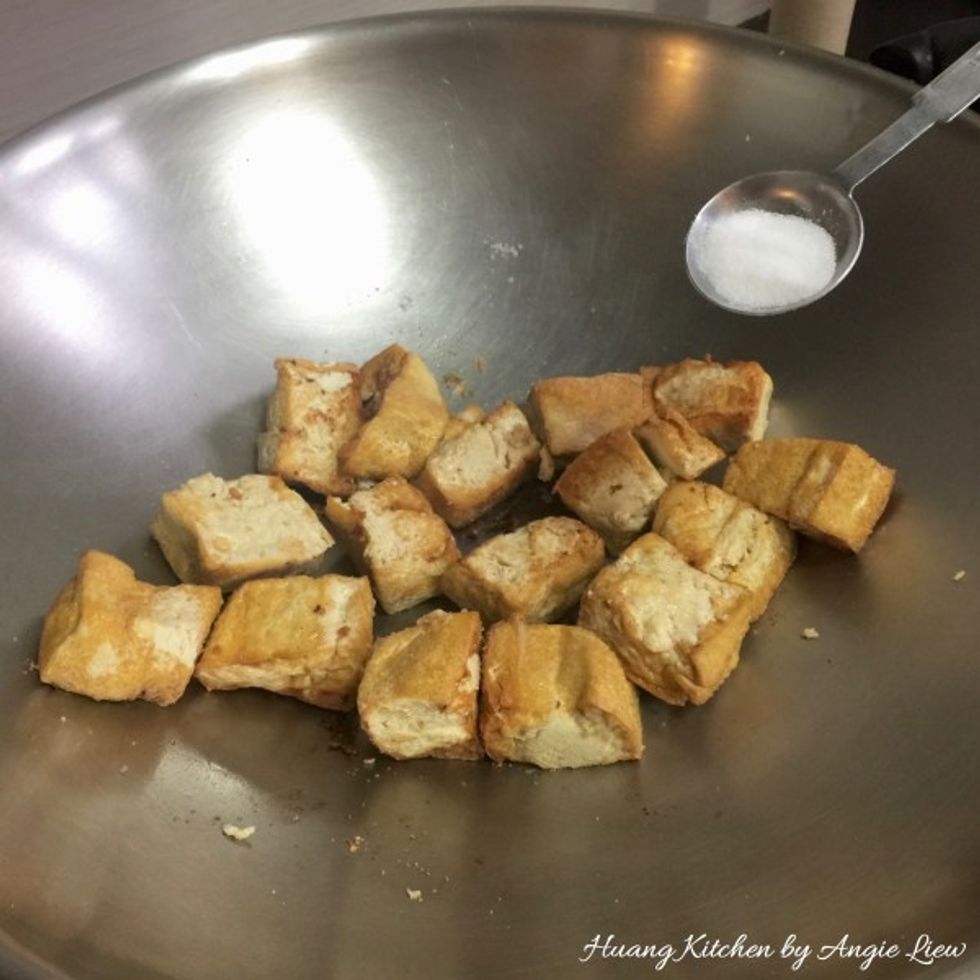 How to cook teochew treasure beancurd (stir fry beancurd) B+C Guides