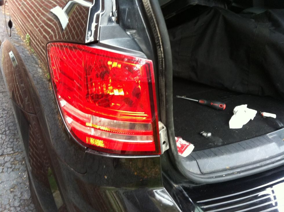 2009 dodge journey no brake lights