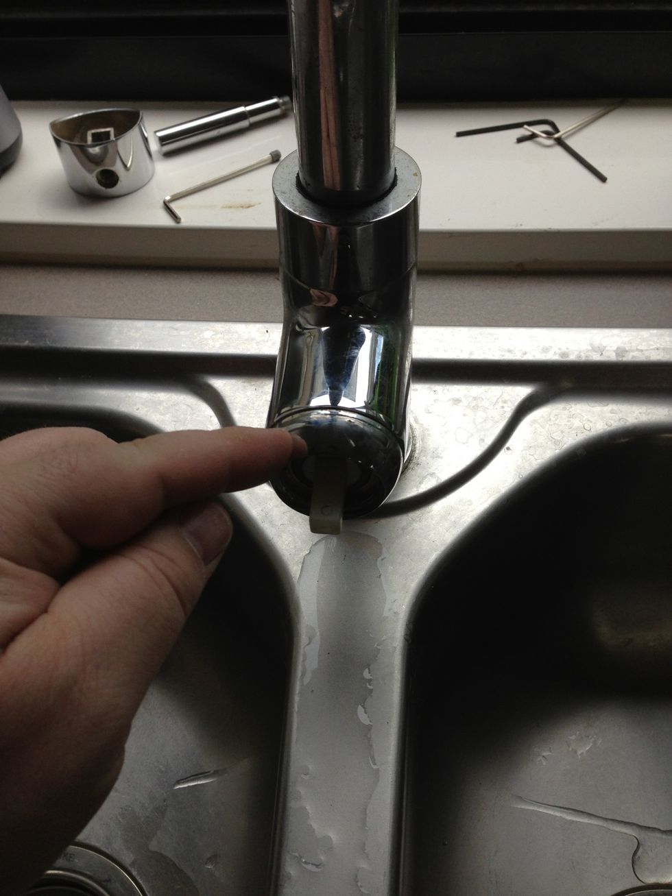 how-to-fix-a-leaking-flick-mixer-tap-b-c-guides