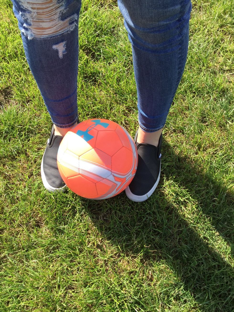 How to drop kick a soccer ball !! B+C Guides
