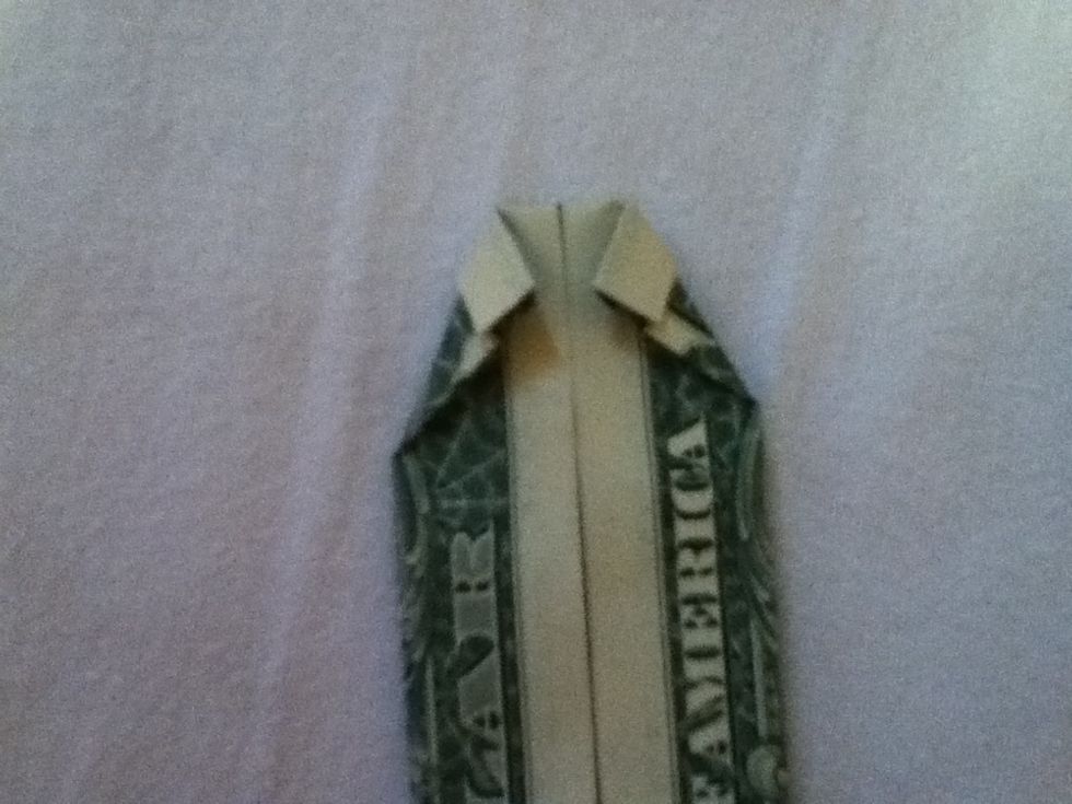 How to fold a dollar bill into a shirt B+C Guides