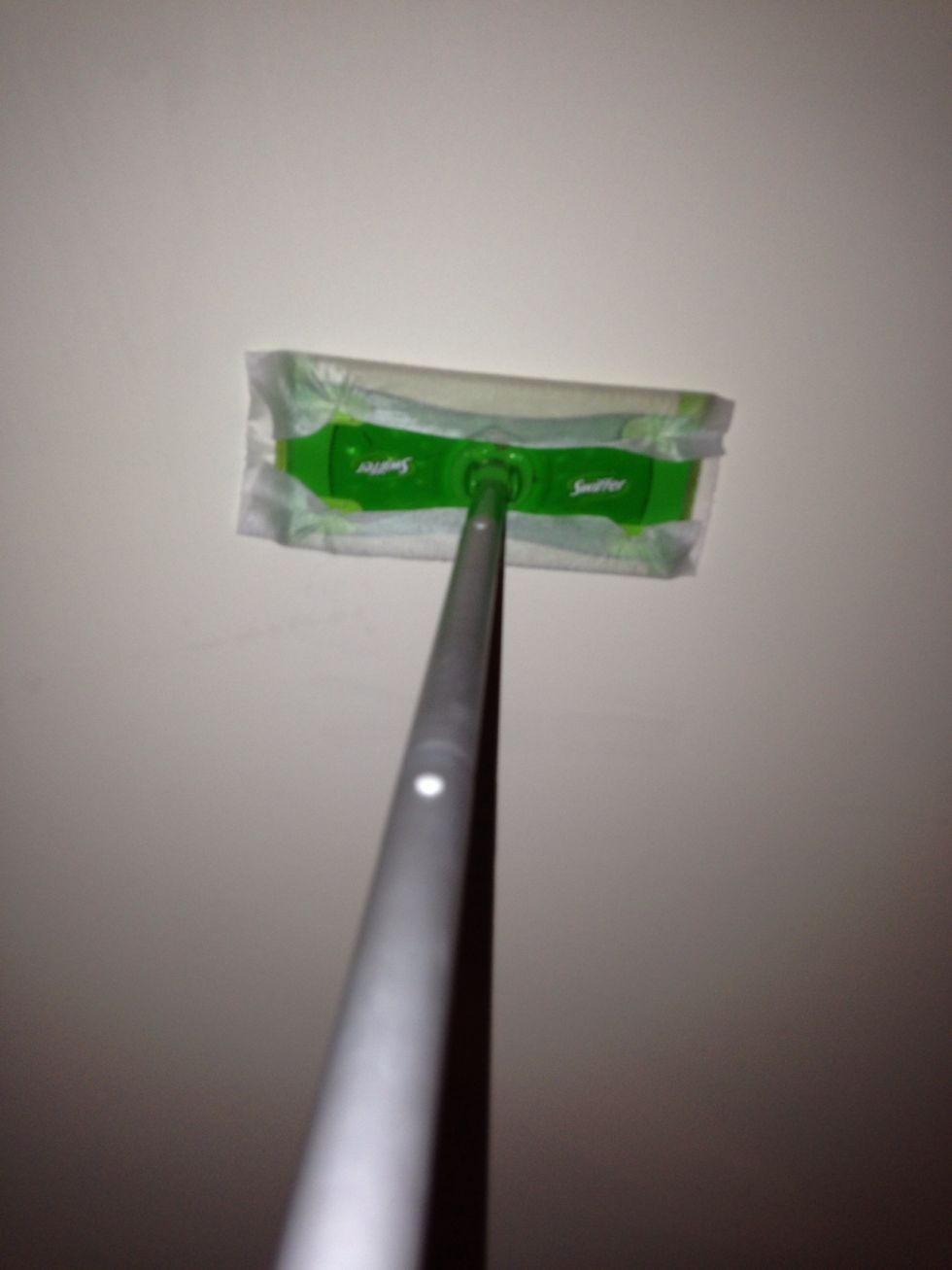 How to clean your ceiling! (and walls) B+C Guides