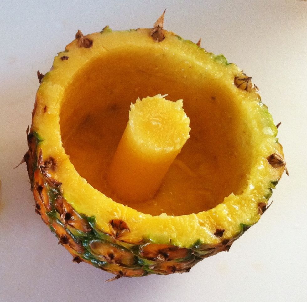 How to core and store a pineapple B+C Guides