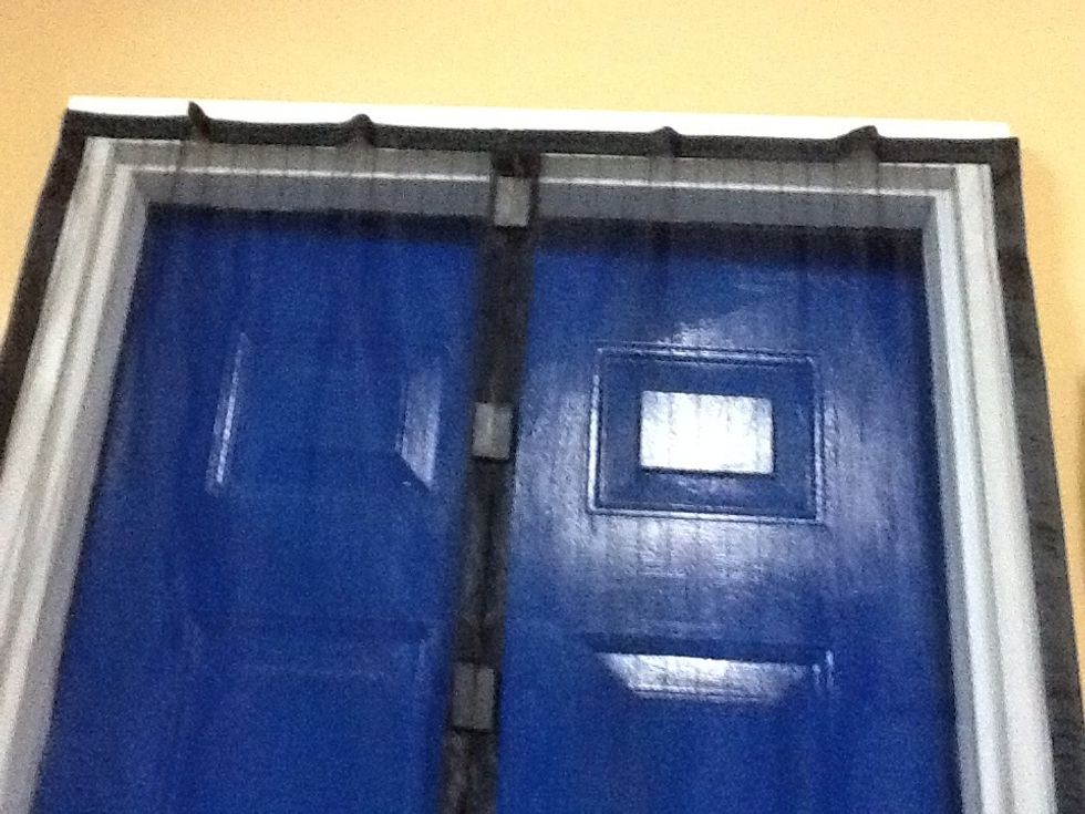 How to install a "magic mesh" hands free screen door B+C Guides