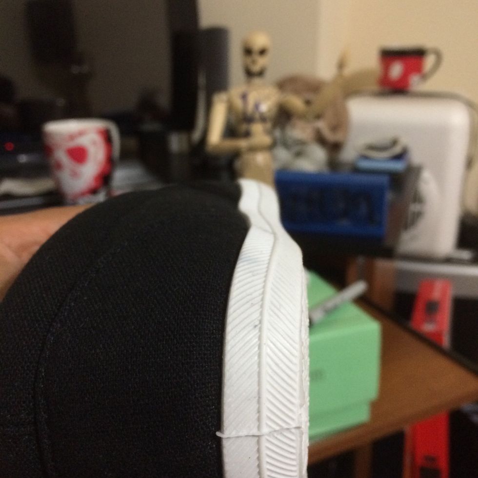 How to easily change the color of your tennis shoes soles