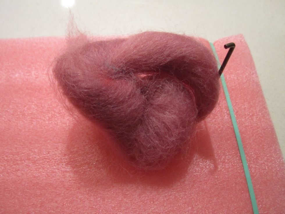 How to make felt figurines out of wool B+C Guides