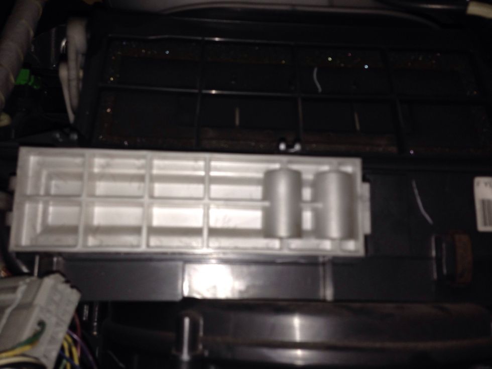 How to replace (honda) cabin air filter. B+C Guides