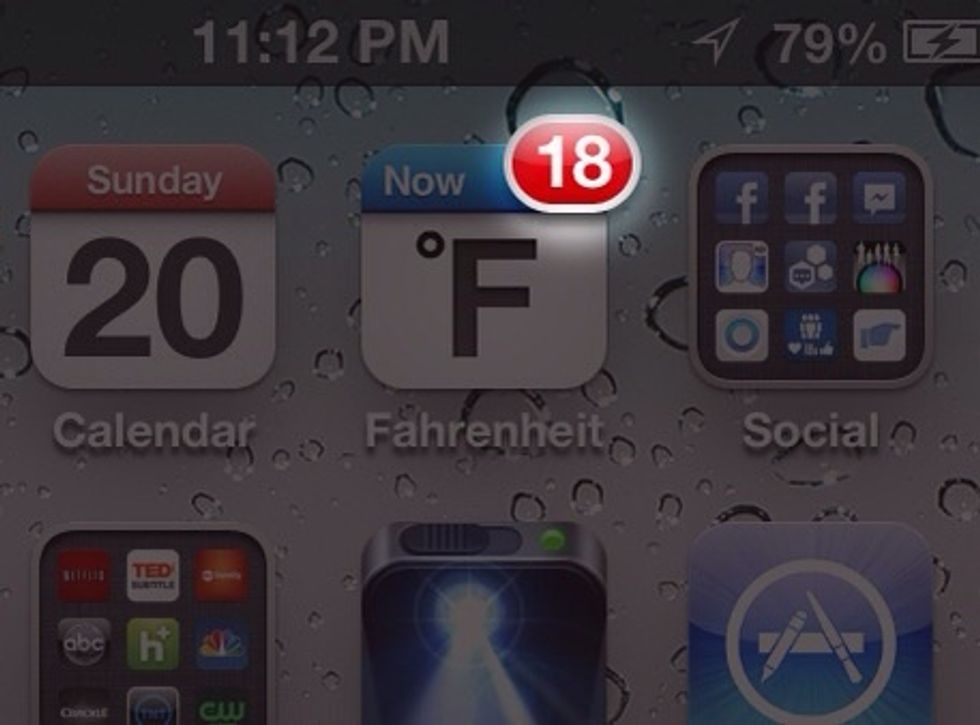 How to see the current temperature on iphone home screen - B+C Guides