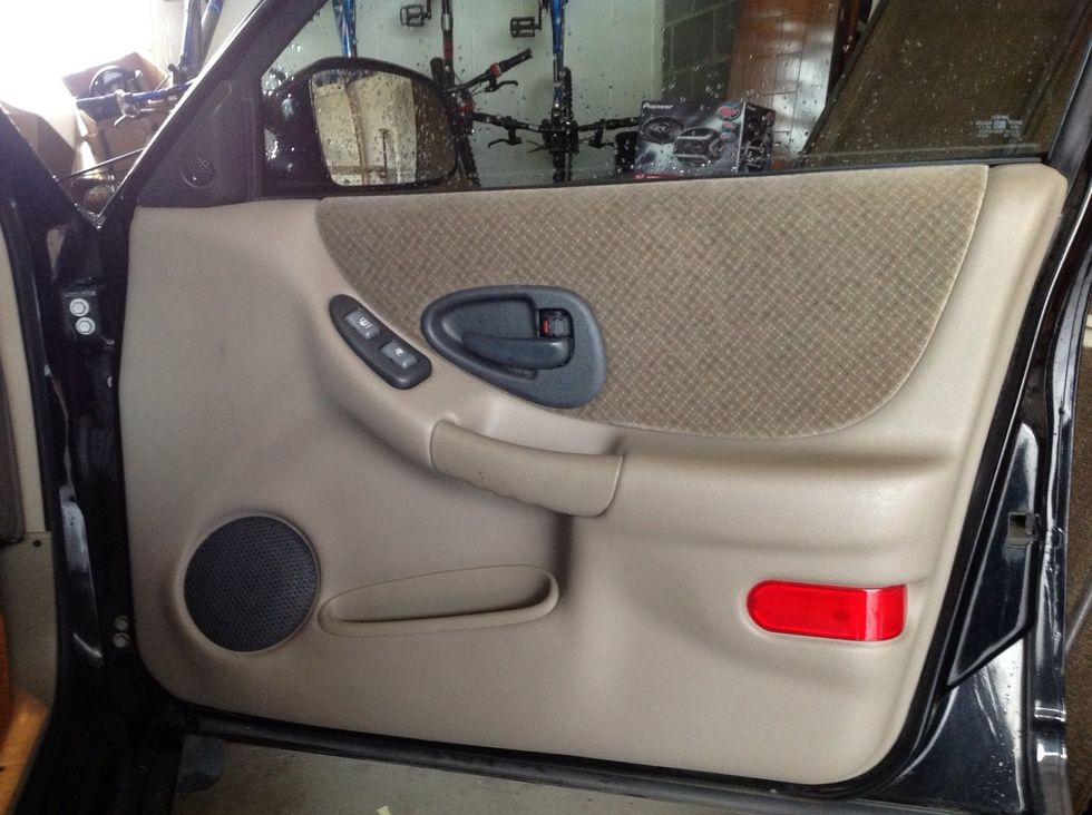 How to remove a car door panel B+C Guides