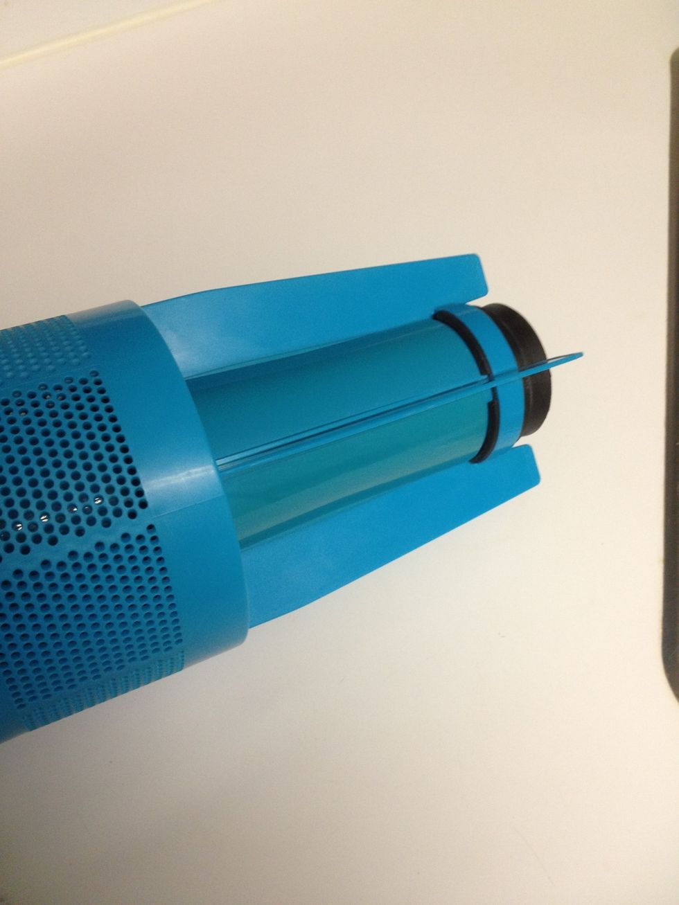 How to clean a dyson dc07 canister B+C Guides