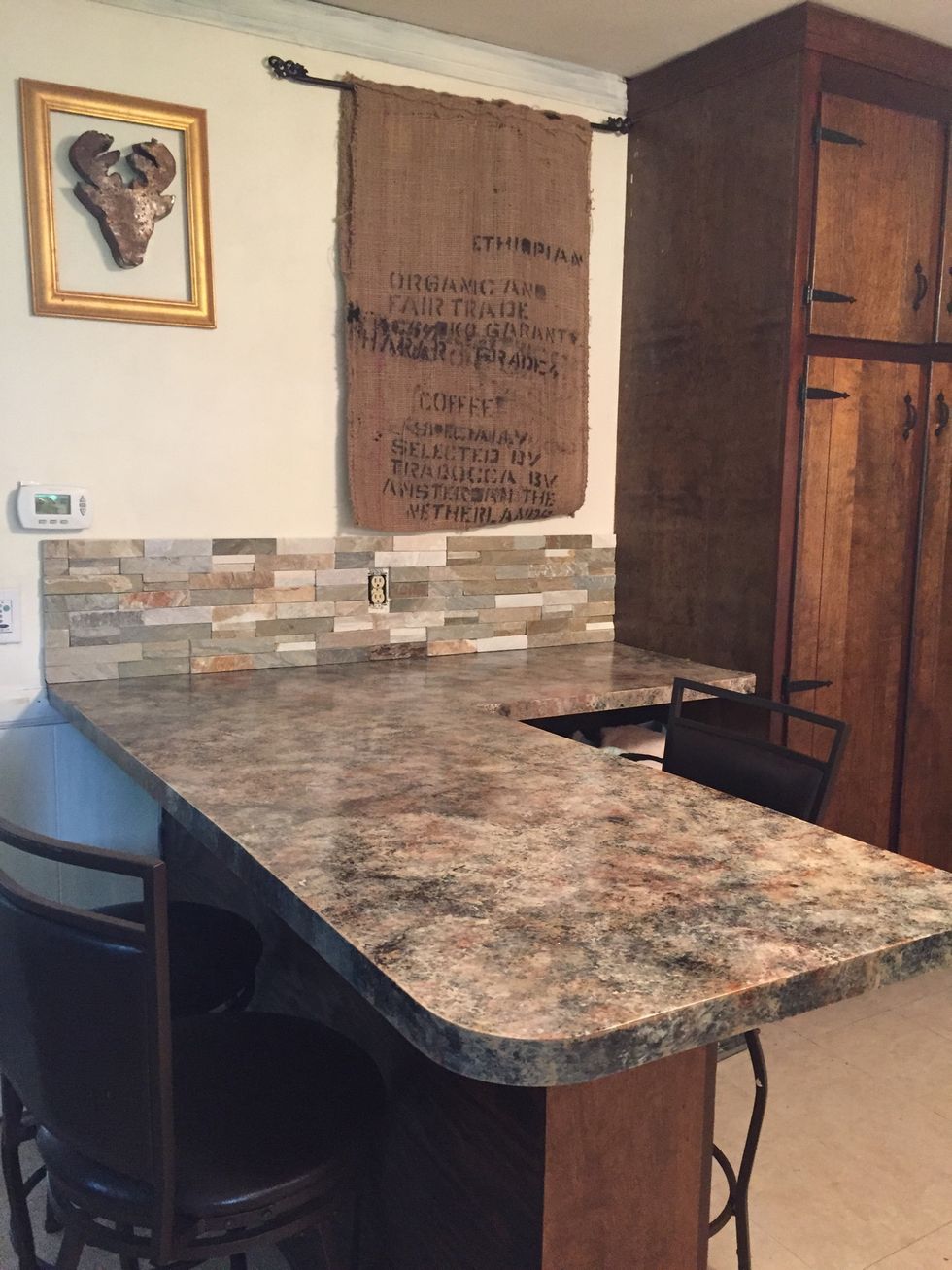 How to tile a quartz backsplash B+C Guides