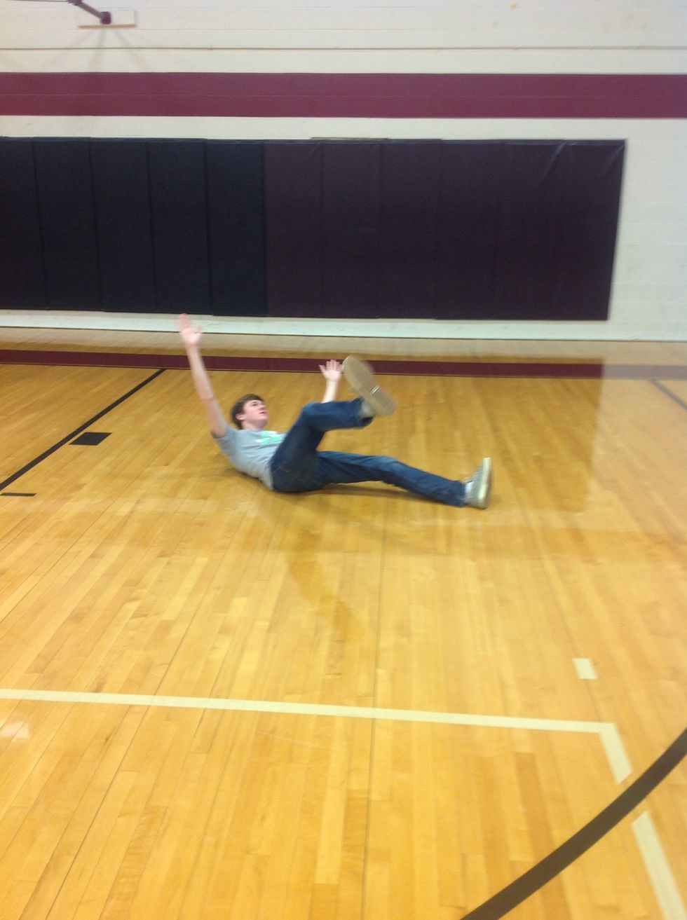 How to flop in basketball B+C Guides