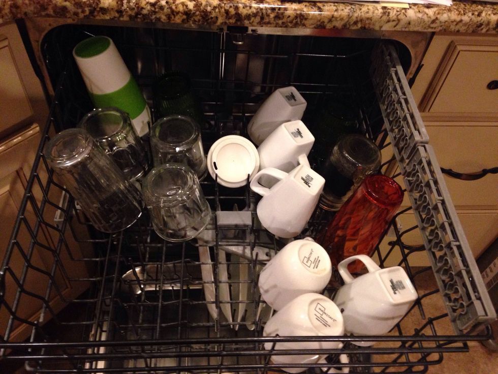 How To Load A Dishwasher B C Guides how-to-load-a-dishwasher-b-c-guides