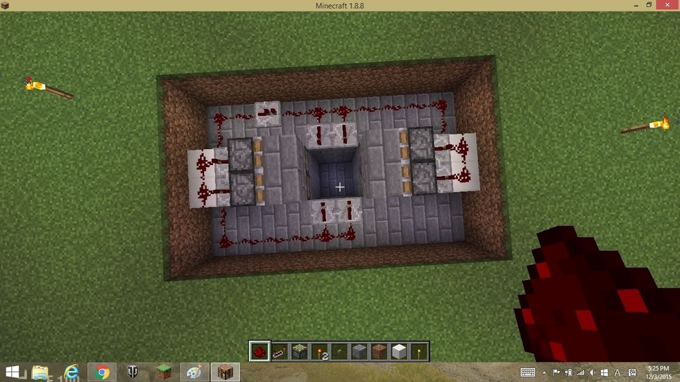 How to make a drop down trap in minecraft B+C Guides