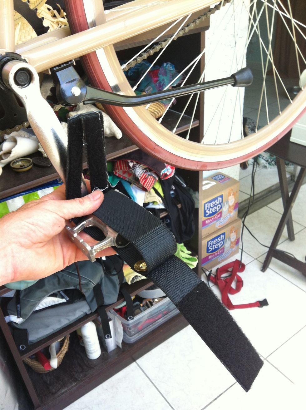 flat pedal straps