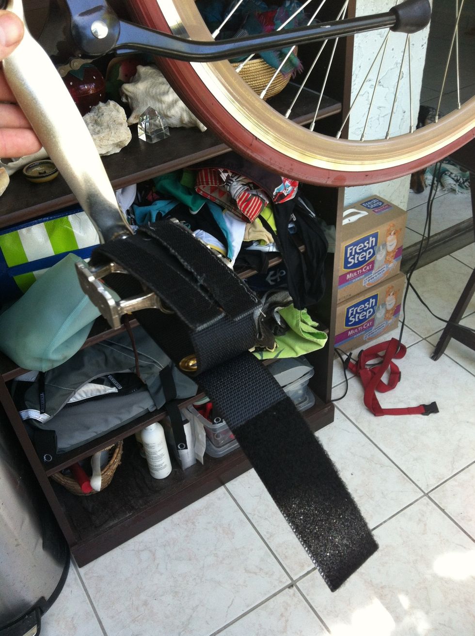 How to make pedal straps for your bicycle B+C Guides