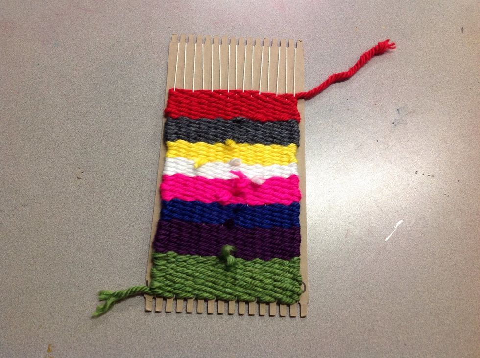 How to create and remove a weaving from a loom B+C Guides