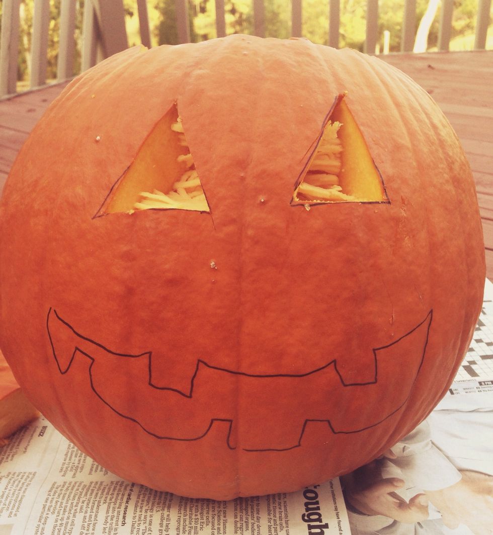 How to make a jack-o-lantern - B+C Guides