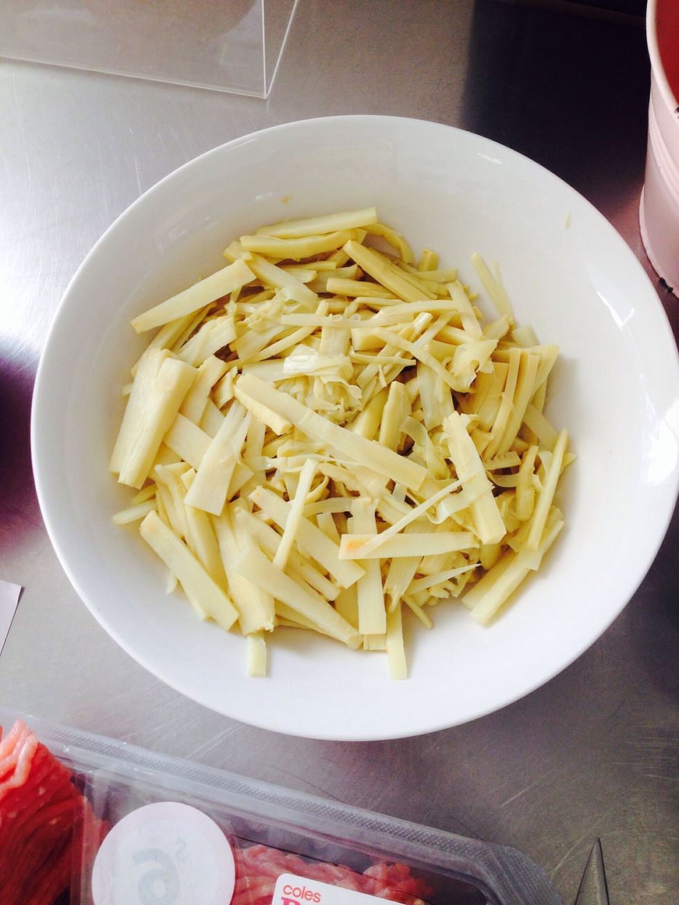 How to cook a bamboo shoot stir fry B+C Guides