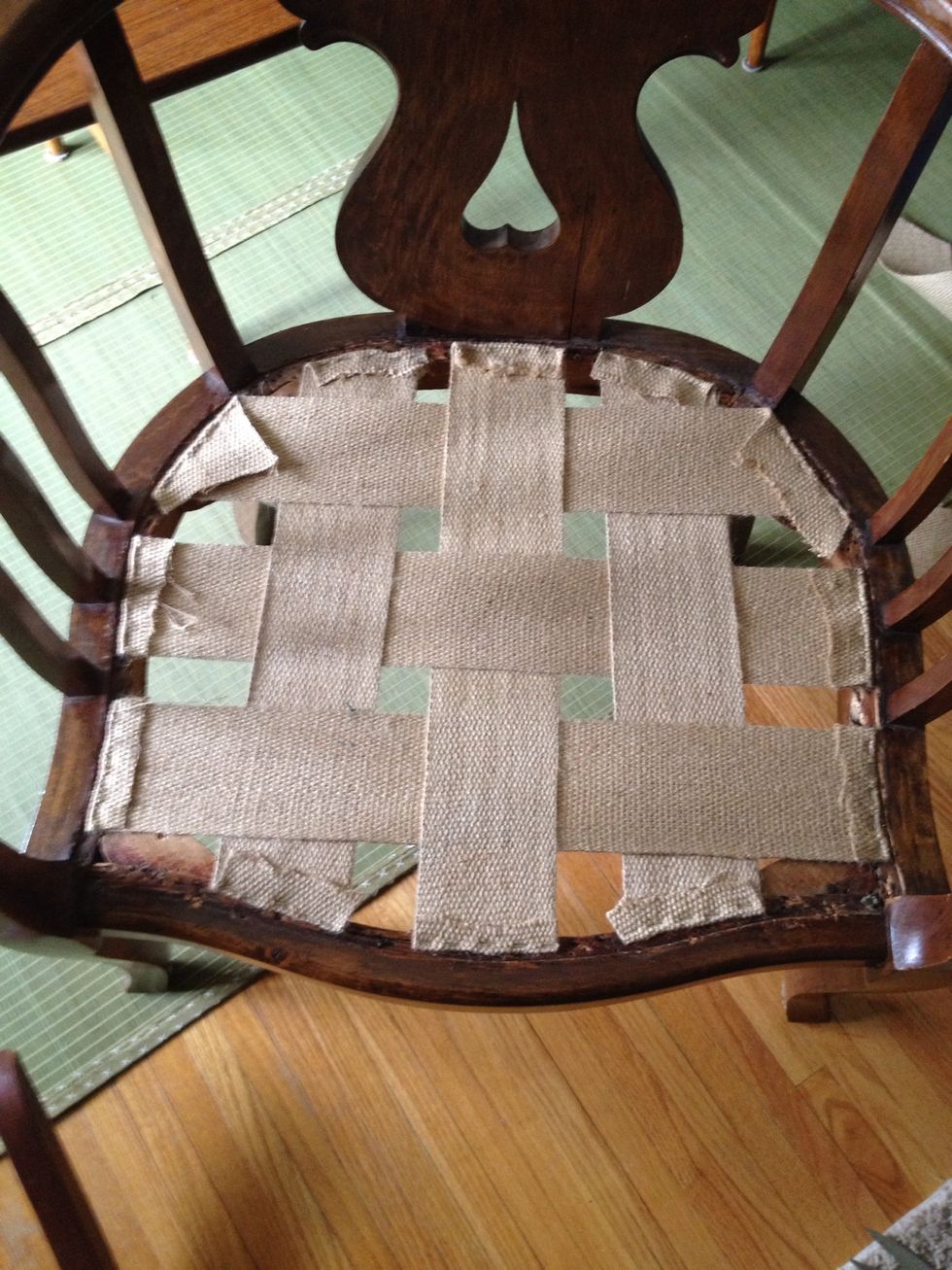 How to upholster a chair without springs - B+C Guides