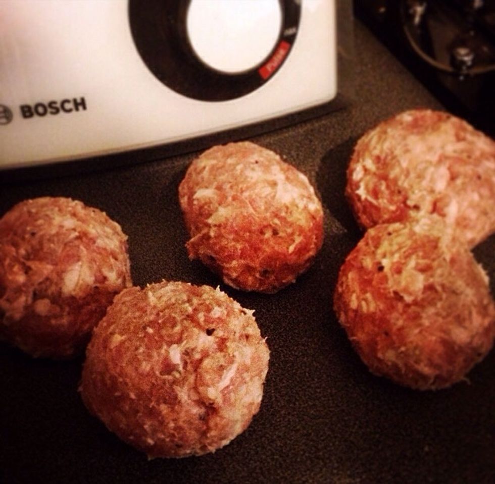 How to make scotch eggs (and meatballs with the leftovers) B+C Guides