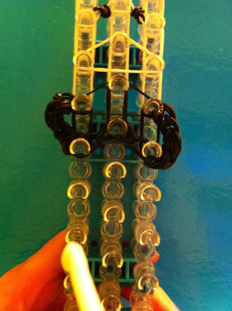 How to make a rainbow loom panda pencil hugger B+C Guides