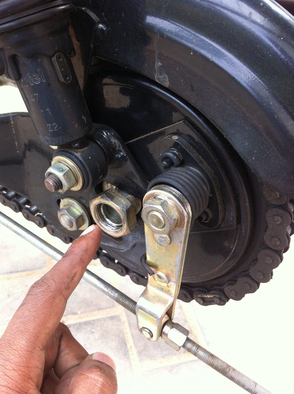 brake shoe kit with spring royal enfield