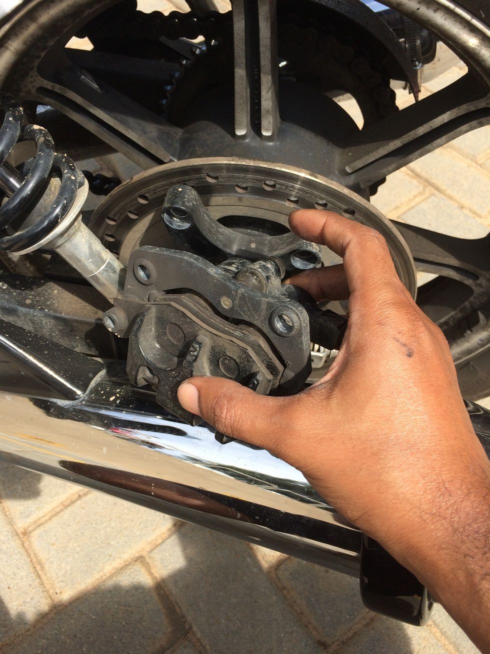 How to change rear brake pads on triumph bonneville B+C Guides