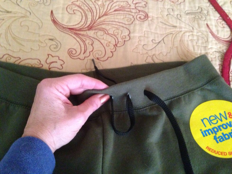 How to tighten an elastic waistband without sewing B+C Guides