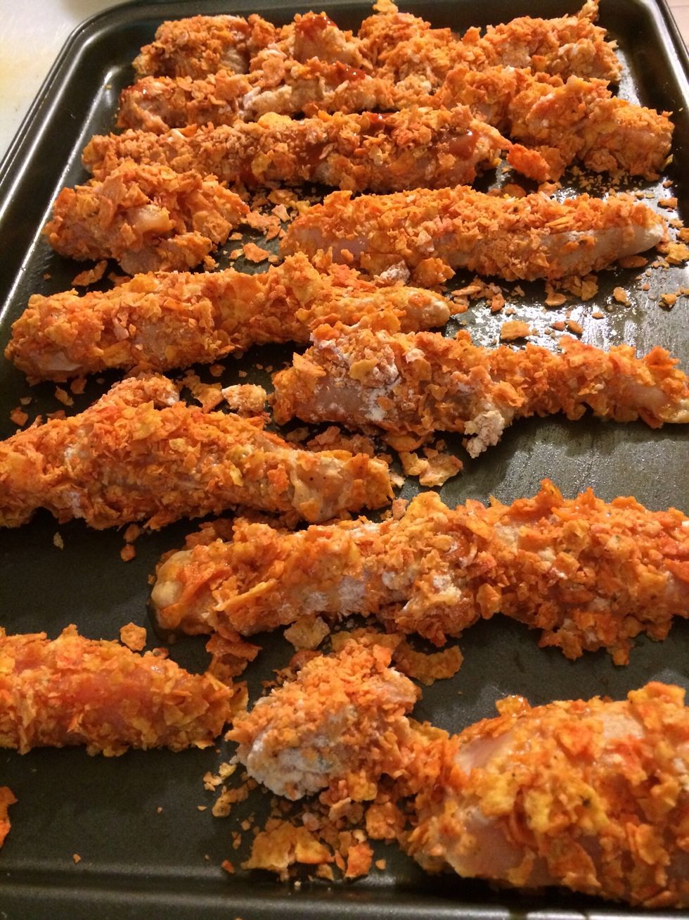 How to make spicy doritos chicken - B+C Guides