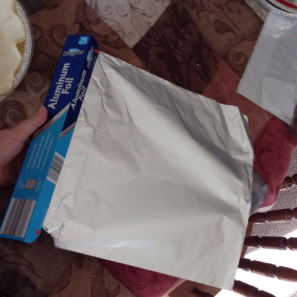 How to make a pie crust shield from aluminum foil B+C Guides