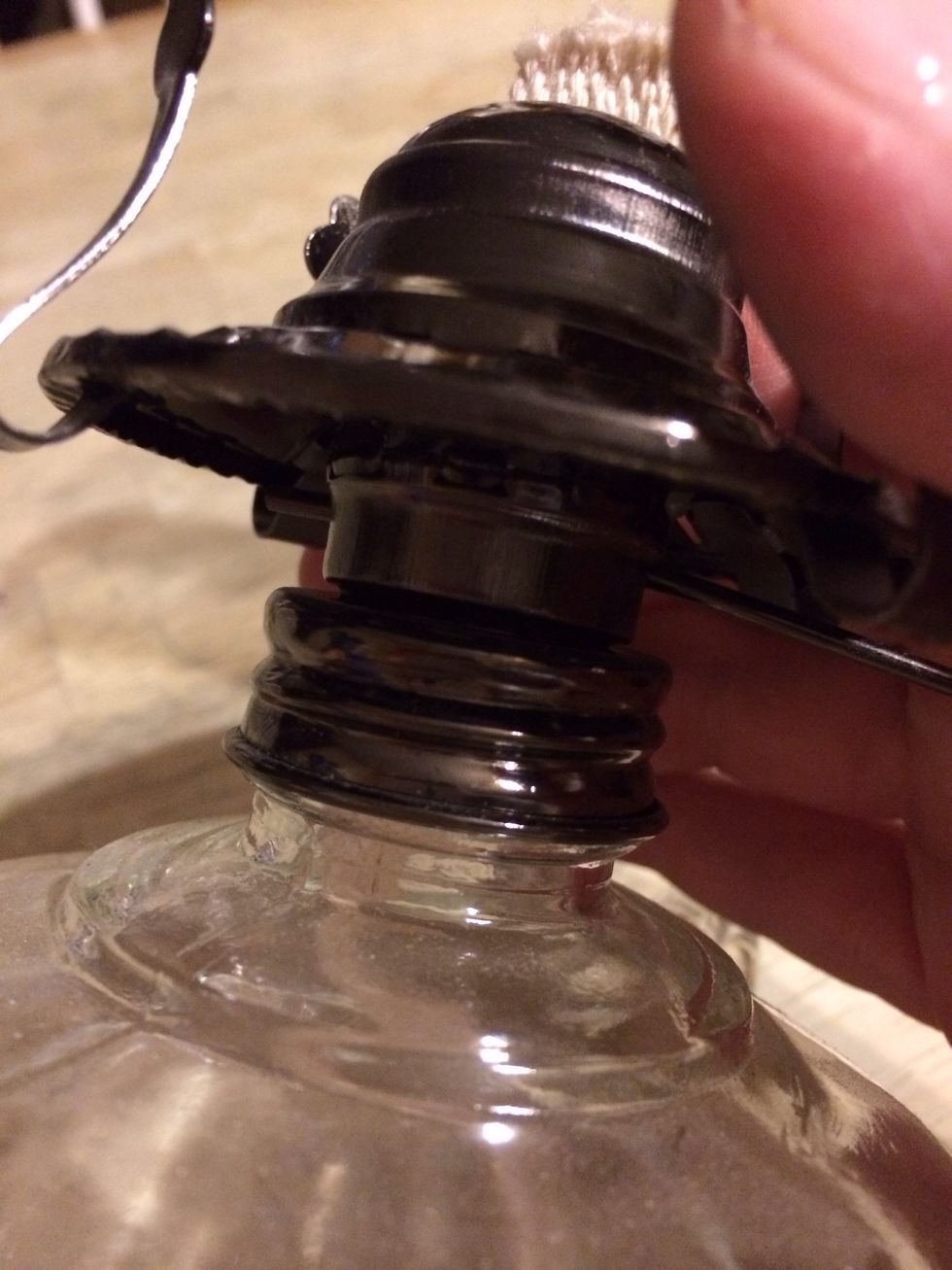 How to use a hurricane lamp B+C Guides