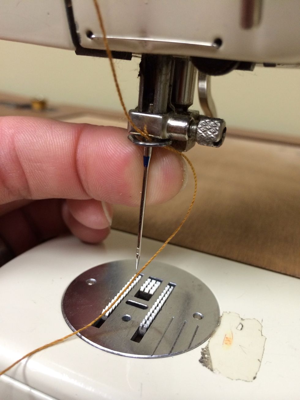 How to thread a bernina 830 B+C Guides