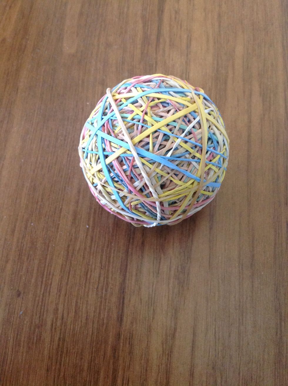 How to make a rubber band ball - B+C Guides