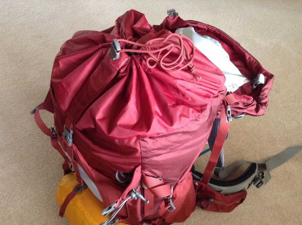 How to pack an internal frame backpack B+C Guides