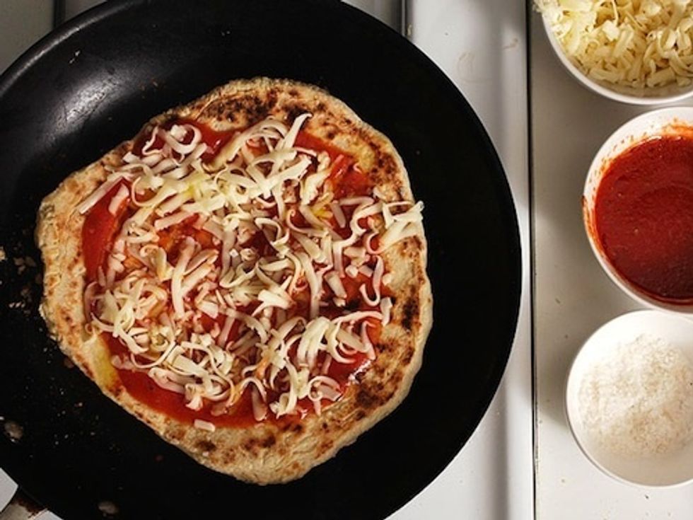 How to make pizza without an oven B+C Guides