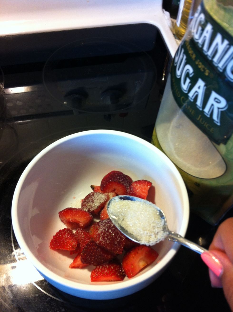 How to make delicious sugary strawberries! B+C Guides