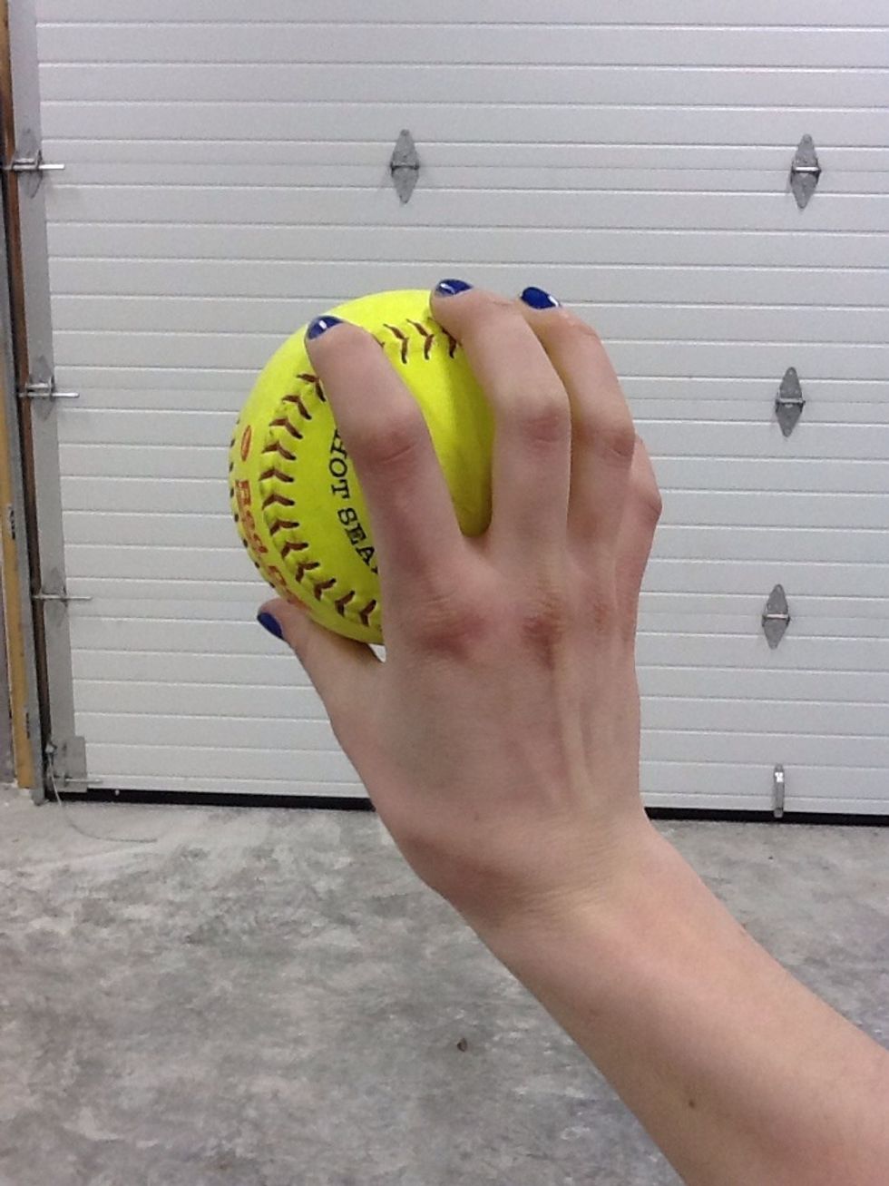 how-to-pitch-fastpitch-softball-b-c-guides