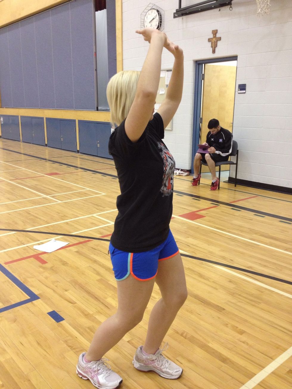 How to set a volleyball B+C Guides