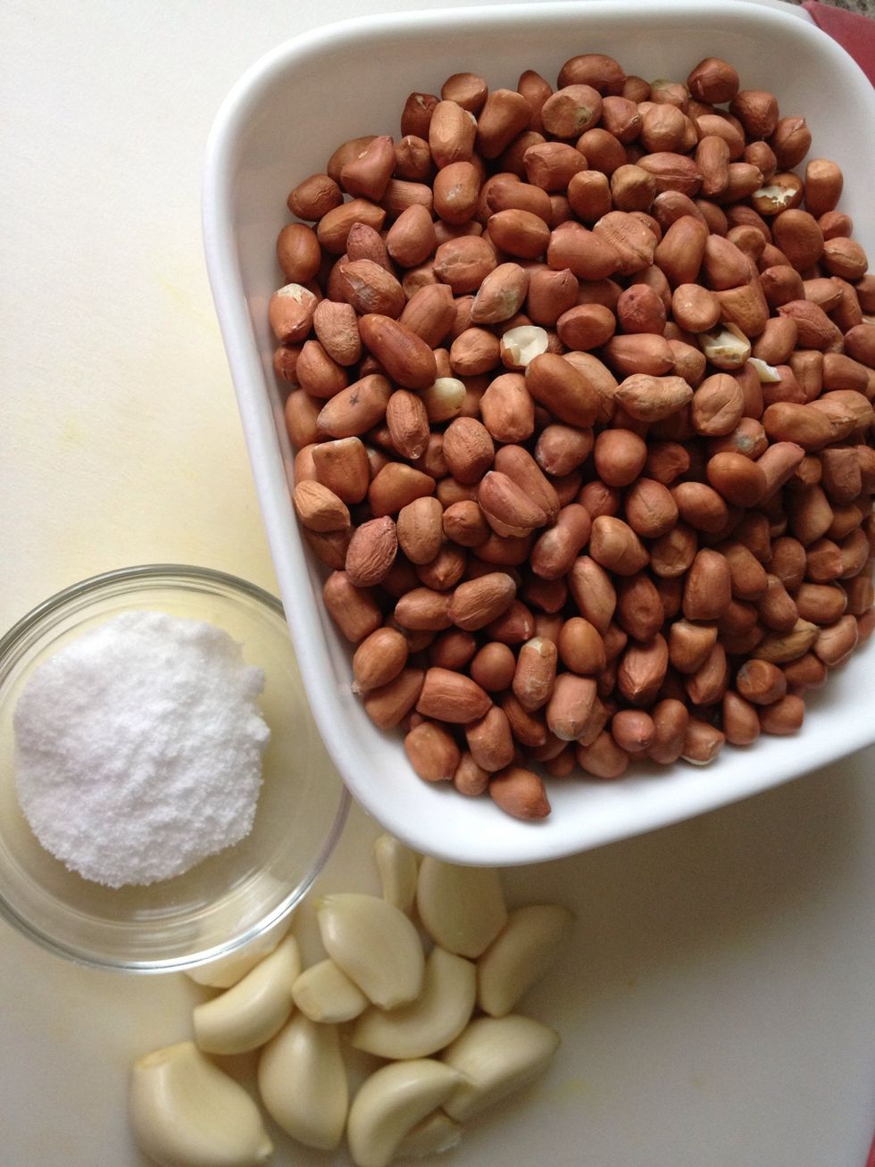 How to cook garlic peanuts B+C Guides