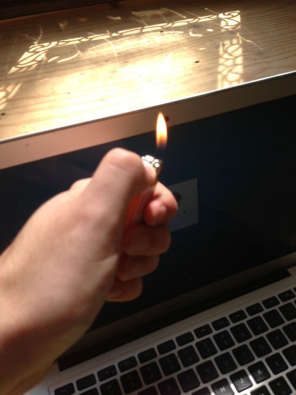 How to open a laptop B+C Guides