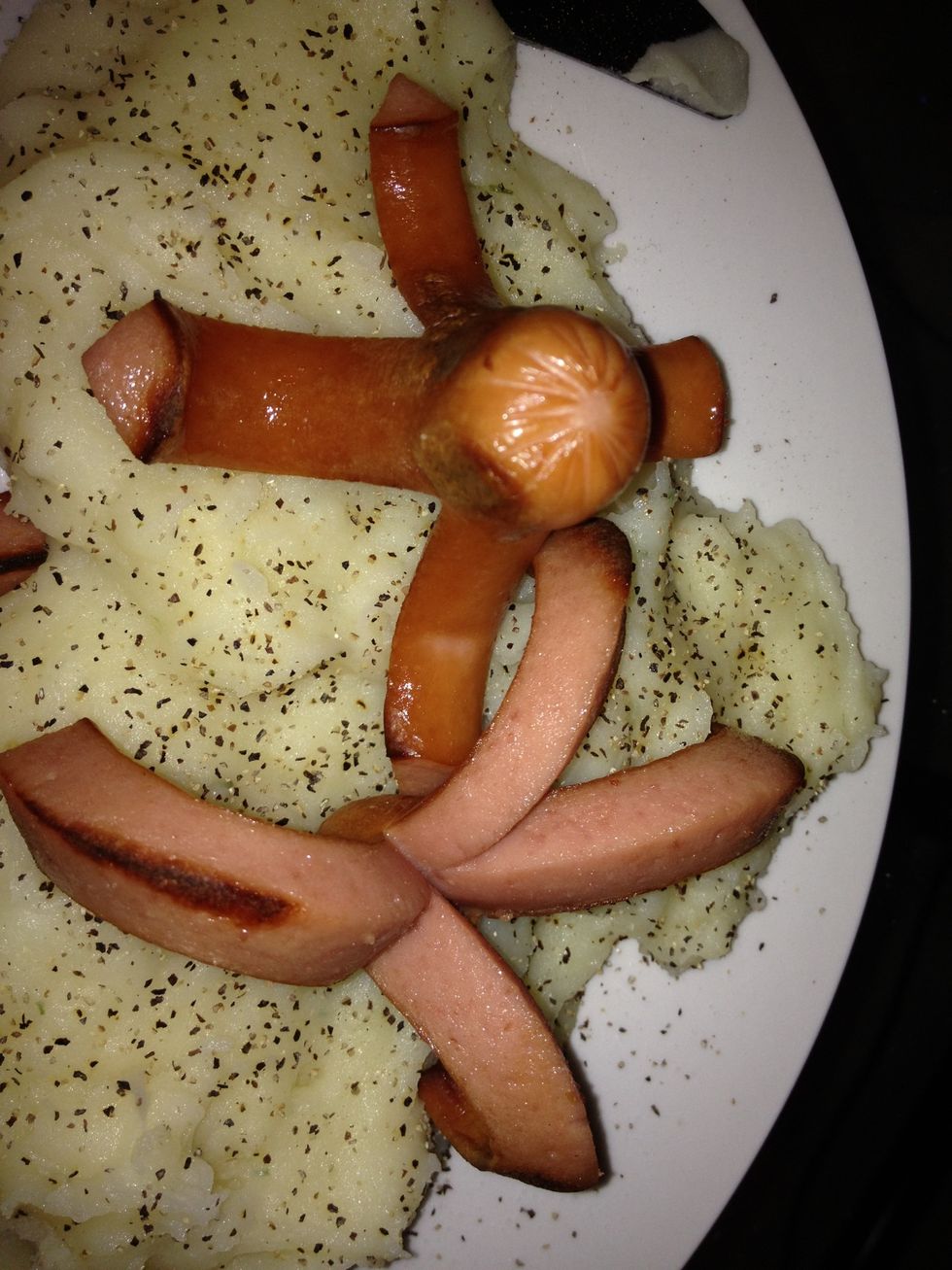 How to make sausage squid for the kids:) - B+C Guides