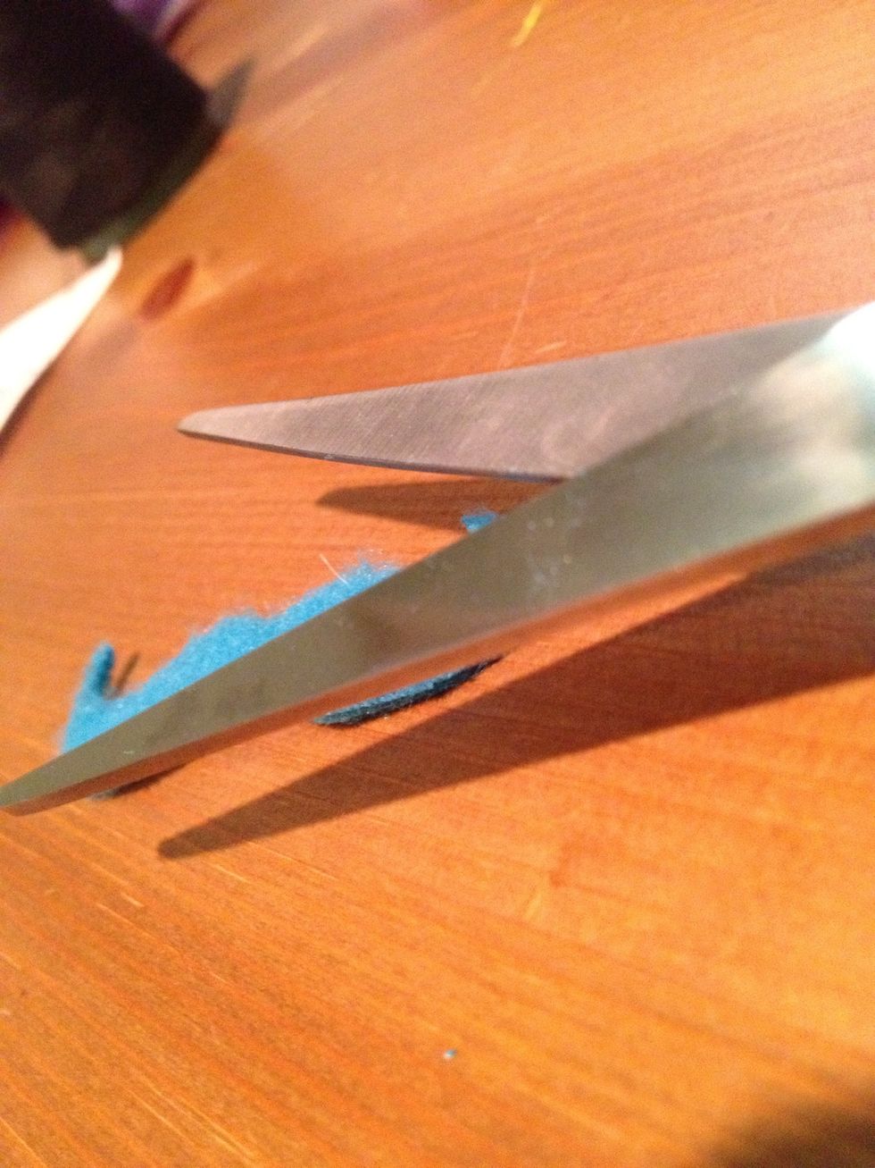 How to cut patterns without pinning B+C Guides