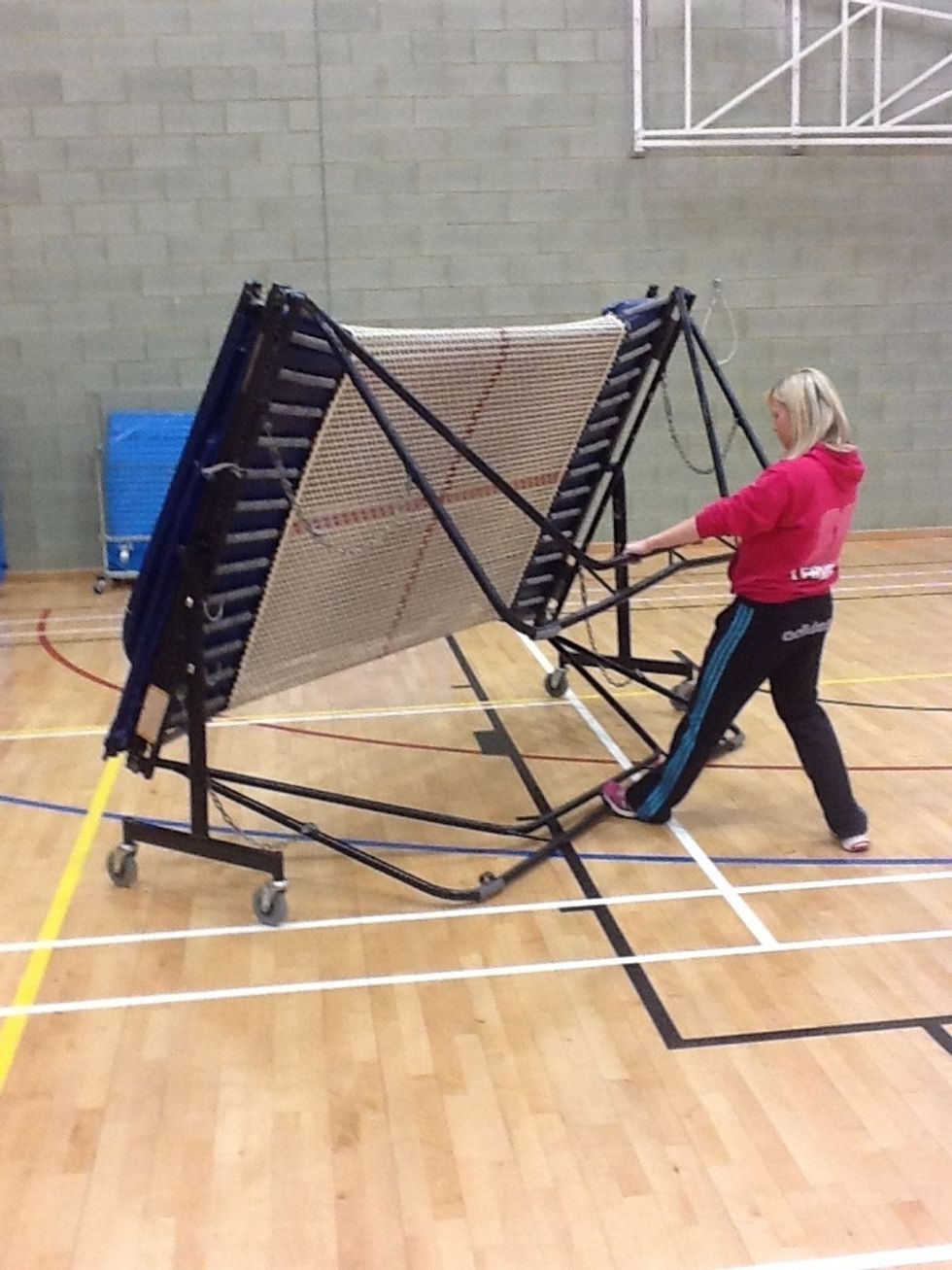 How to set up a trampoline B+C Guides