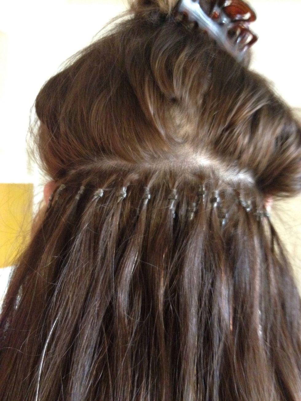 How to install micro-loop hair extensions - B+C Guides