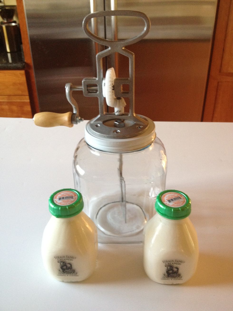 How to make oldfashioned hand churned butter B+C Guides