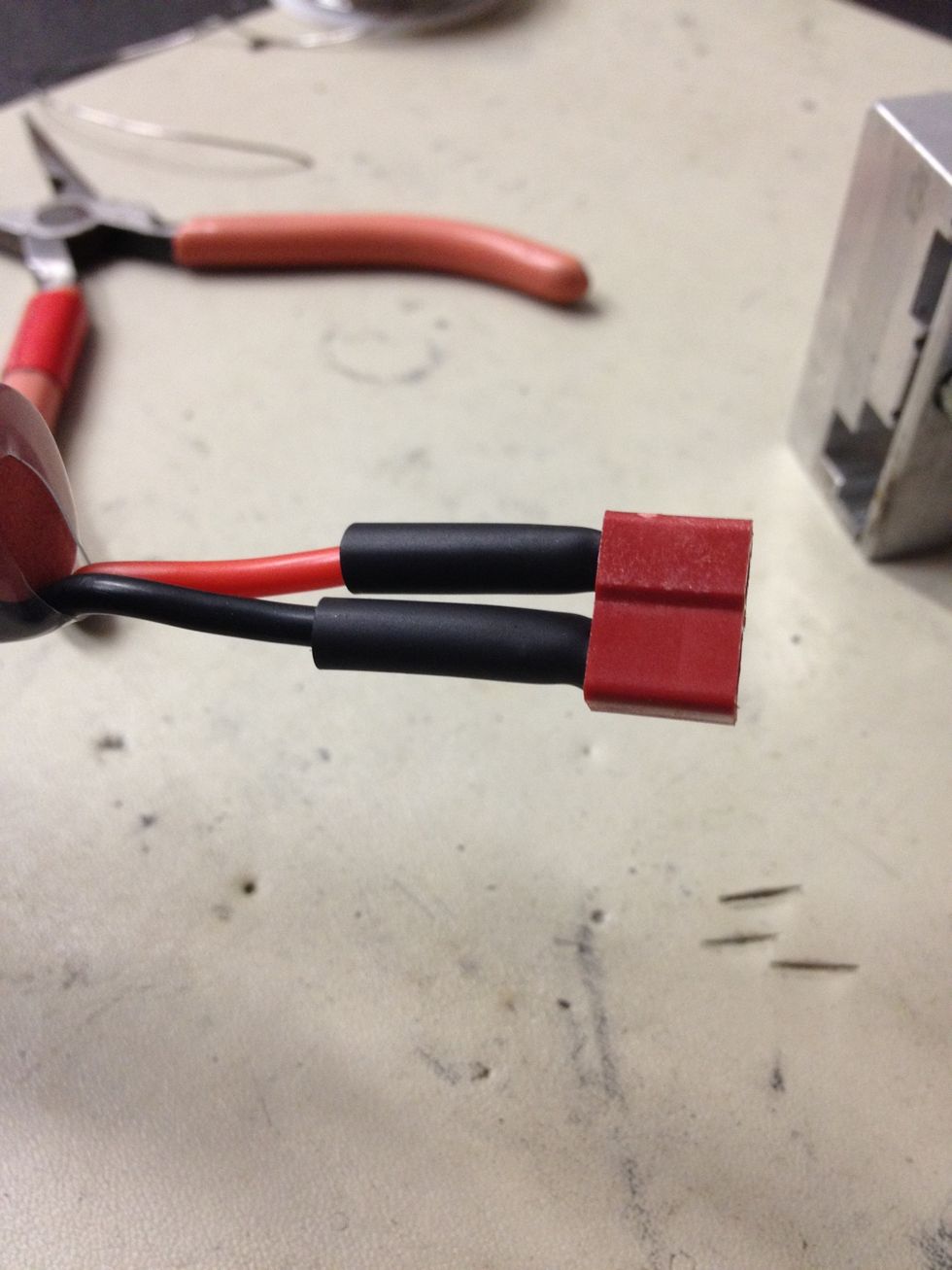 How to install a deans connector B+C Guides