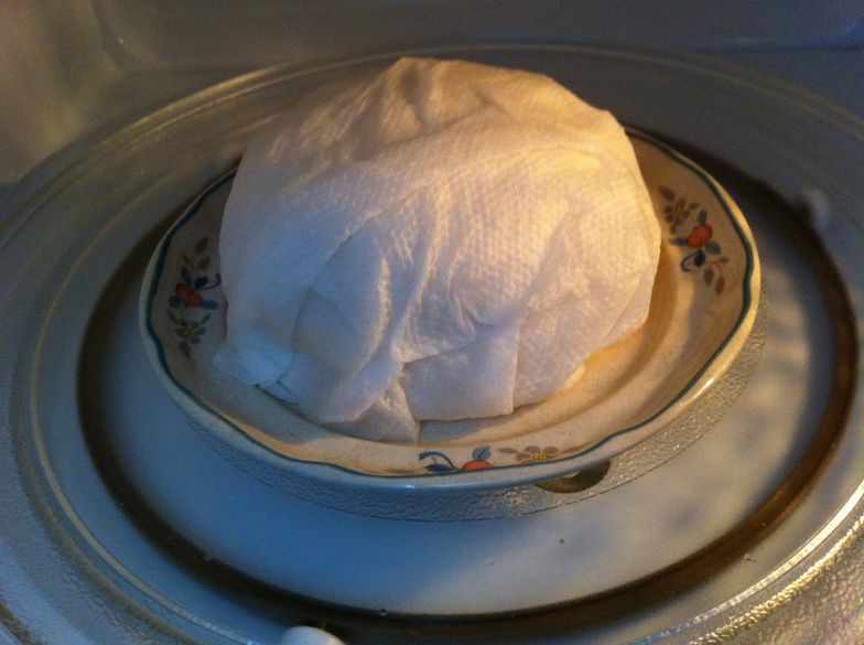 How To Steam Mantou A Plain Asian Bun In A Microwave B C Guides